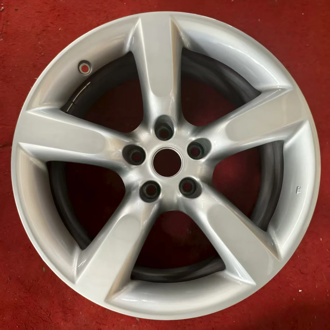 日产尼桑350Z18寸原装轮毂