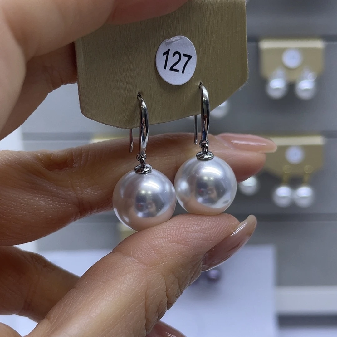 未镶嵌淡水珍珠耳饰