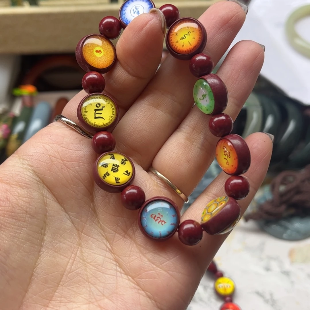 石英岩玉未镶嵌颈饰