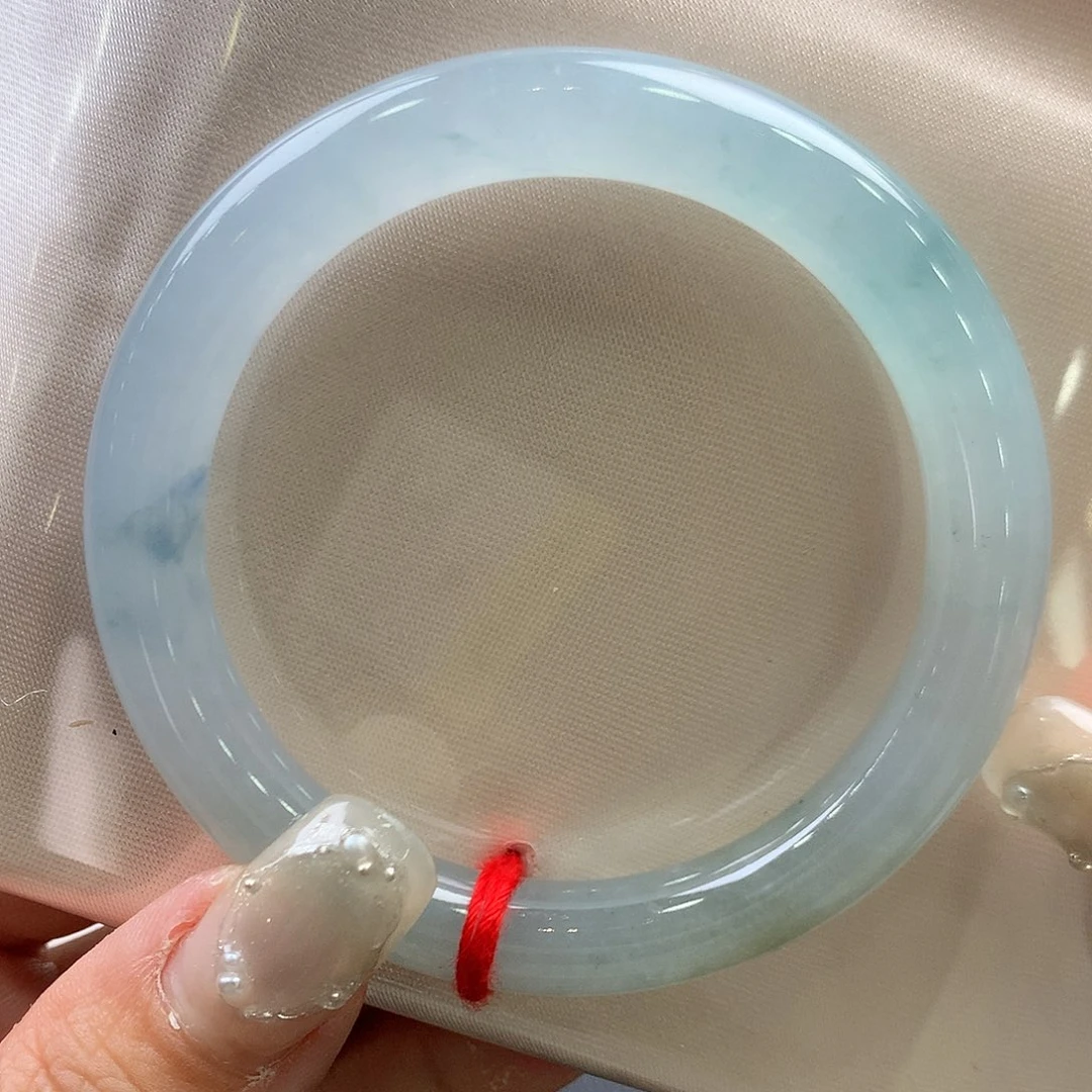 翡翠未镶嵌手镯51圆条