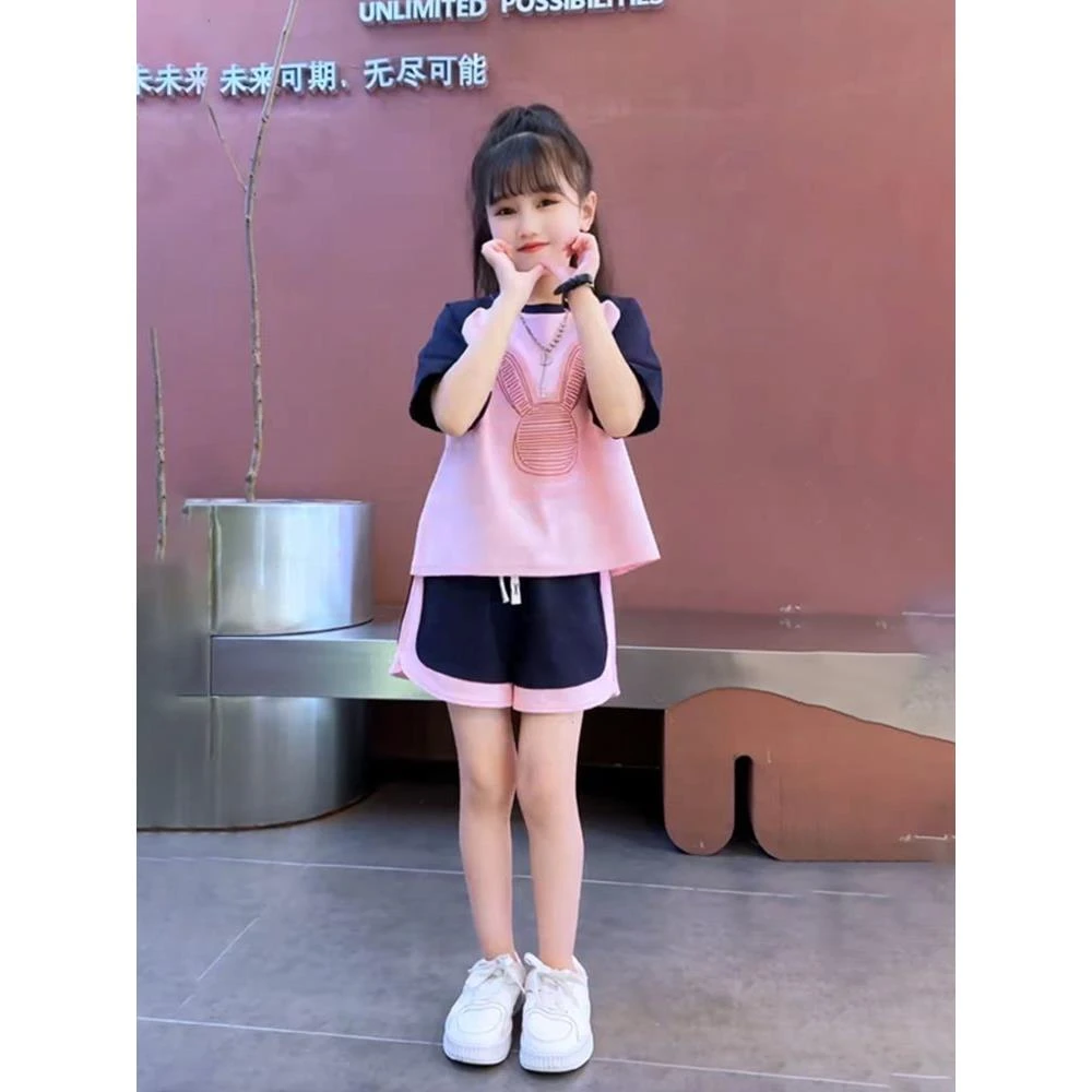 女童夏装T恤套装2025新款网红儿童时髦夏季中大童短袖短裤两件套