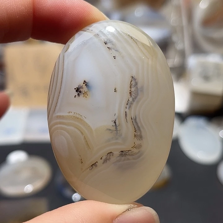 未镶嵌颈饰玛瑙/玉髓