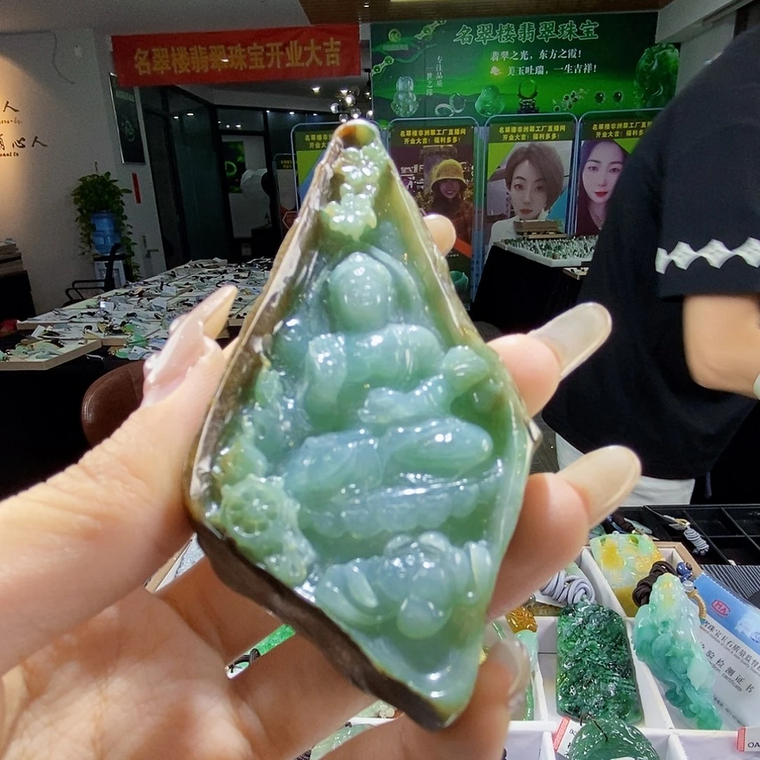 颈饰未镶嵌翡翠翡翠