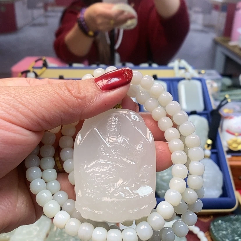 【闪购商品】和田玉颈饰未镶嵌疯*少