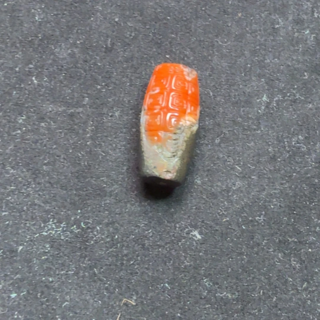 天***轩南红玛瑙配饰未镶嵌