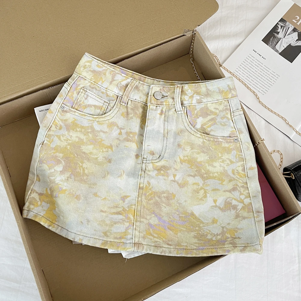 2025韩系扎染油画风印花高腰A字显瘦腿长气质百搭半身牛仔短裙子