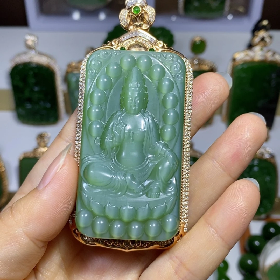 和田玉（碧玉）18K金镶嵌颈饰松****活