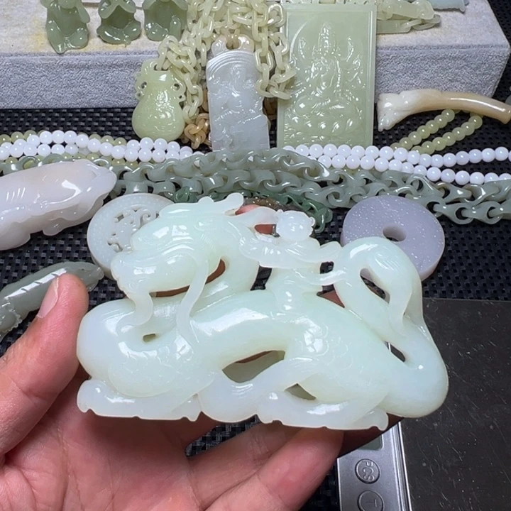 洛***阳吊坠(不含链)未镶嵌和田玉