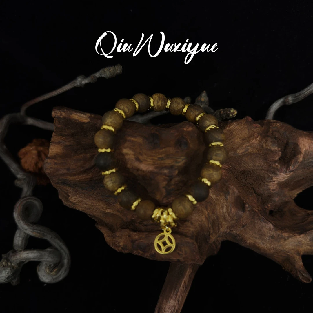 沉香DA 1308 10mm圆珠沉香+四叶草镂空设计吊牌（多样性发其一）