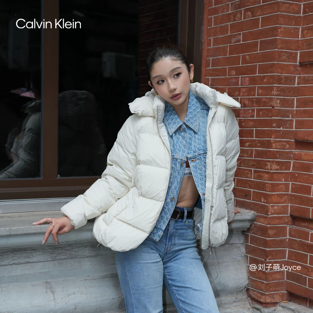 BY【防风防泼水】CK Jeans25秋冬新款女户外可卸帽轻暖90绒羽绒服