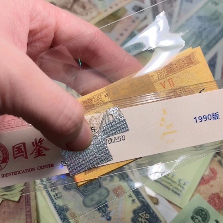 阿***戴原汁原味。