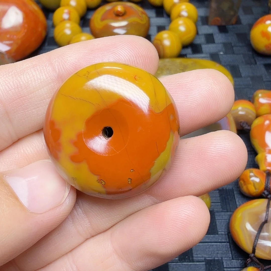 菜***菜玛瑙/玉髓未镶嵌颈饰