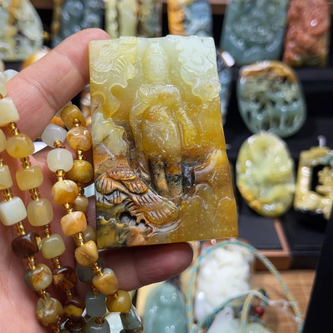 蛇纹石玉未镶嵌吊坠(赠链)