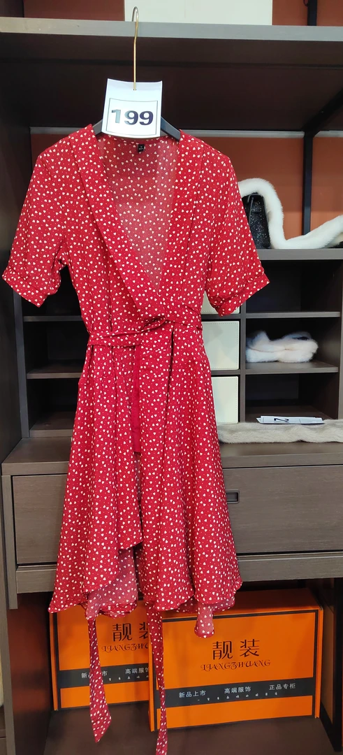 199夏季通勤黑色裙子时尚宽松高腰春季百褶百搭半身裙气质连衣裙