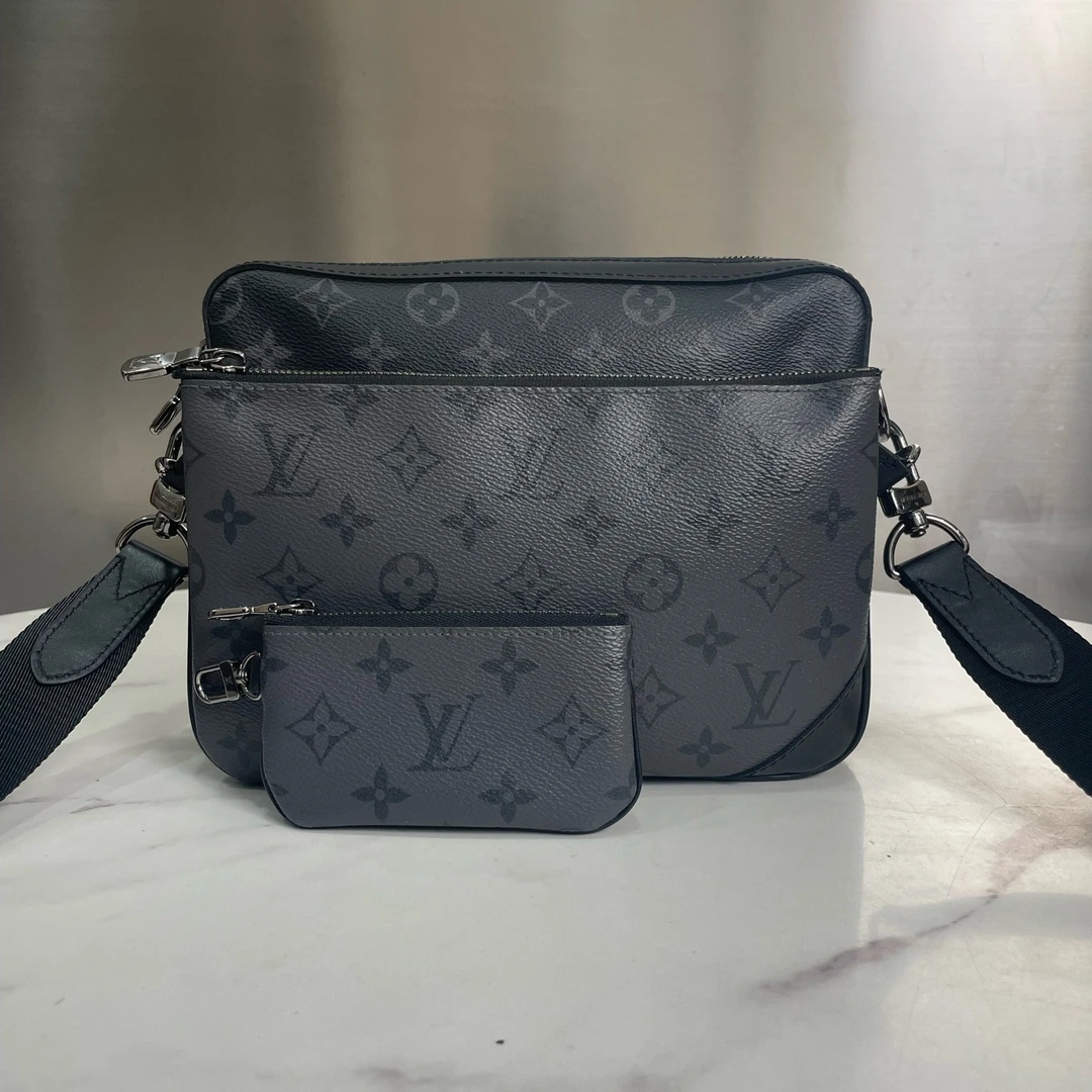 95新 LouisVuitton/路易威登 芯片 路易威登黑武士三合一15086855
