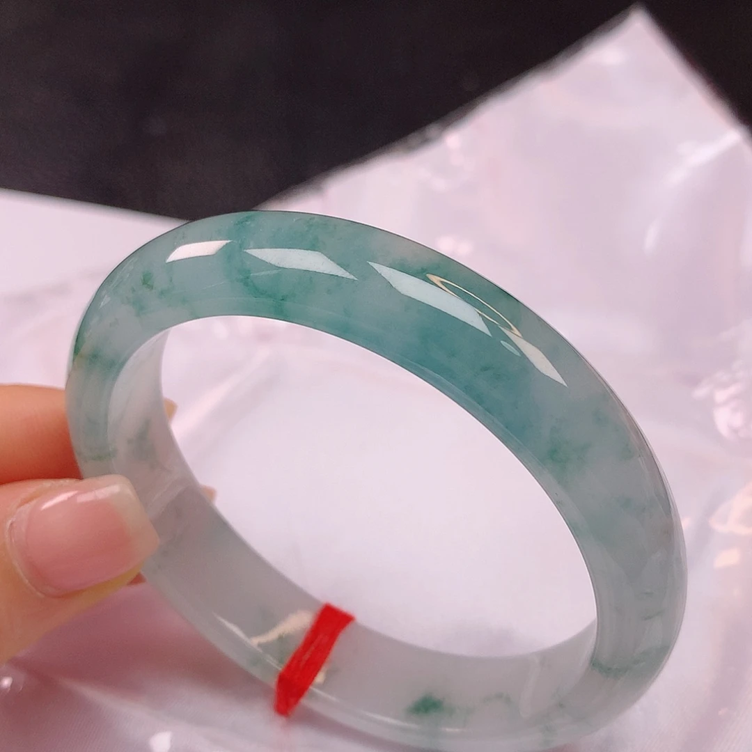 【闪购商品】未镶嵌手镯翡翠02 55贵妃手镯