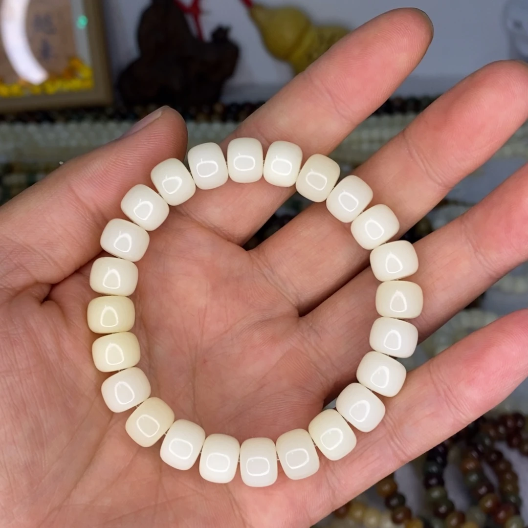 吊坠菩提根/象牙果