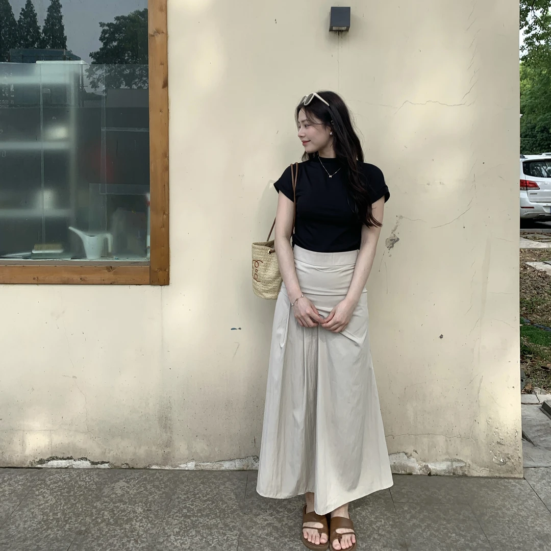 圆脸小雯/两件套女夏季设计感气质修身针织上衣+褶皱半半身裙套装