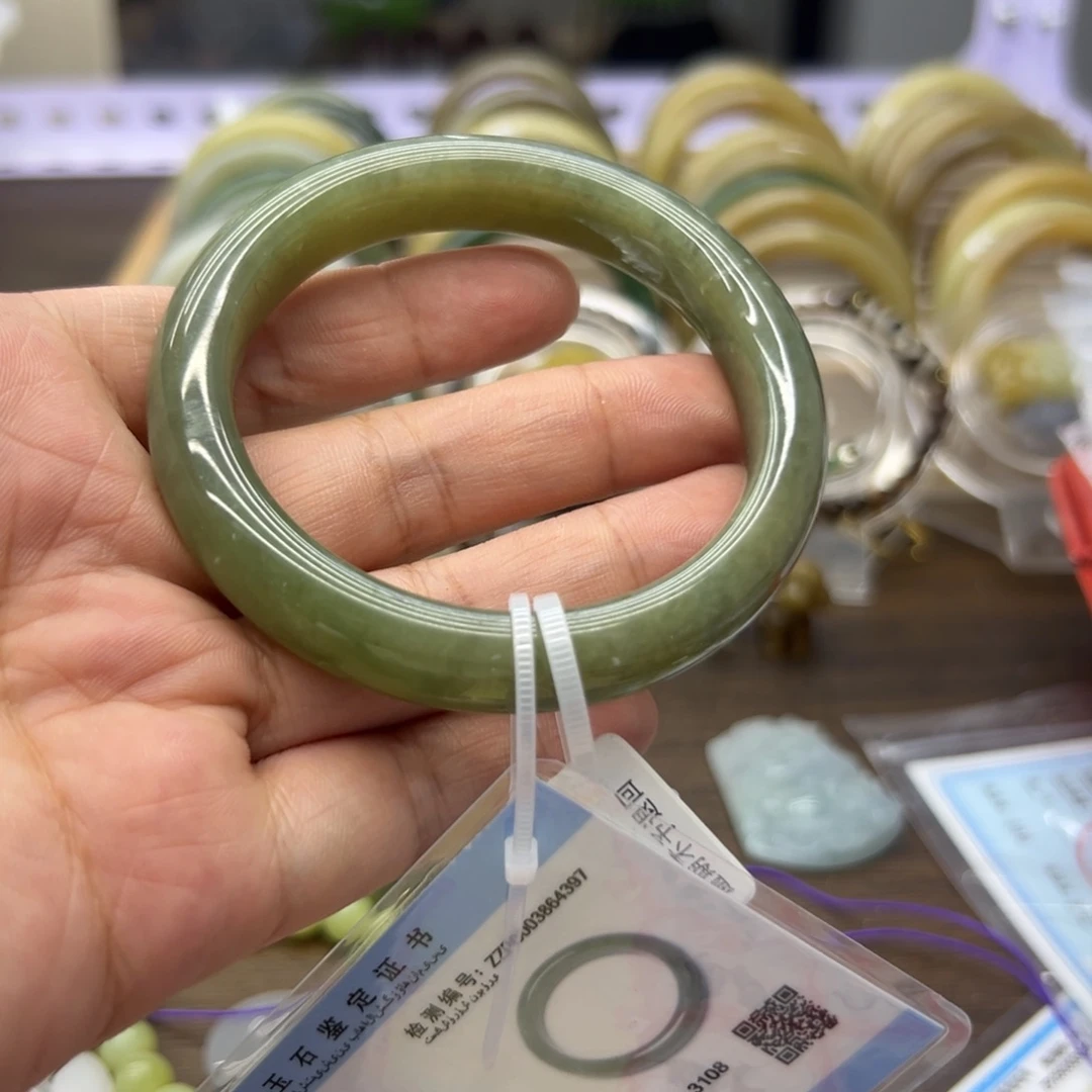 和田玉手镯未镶嵌57.5圈围1220