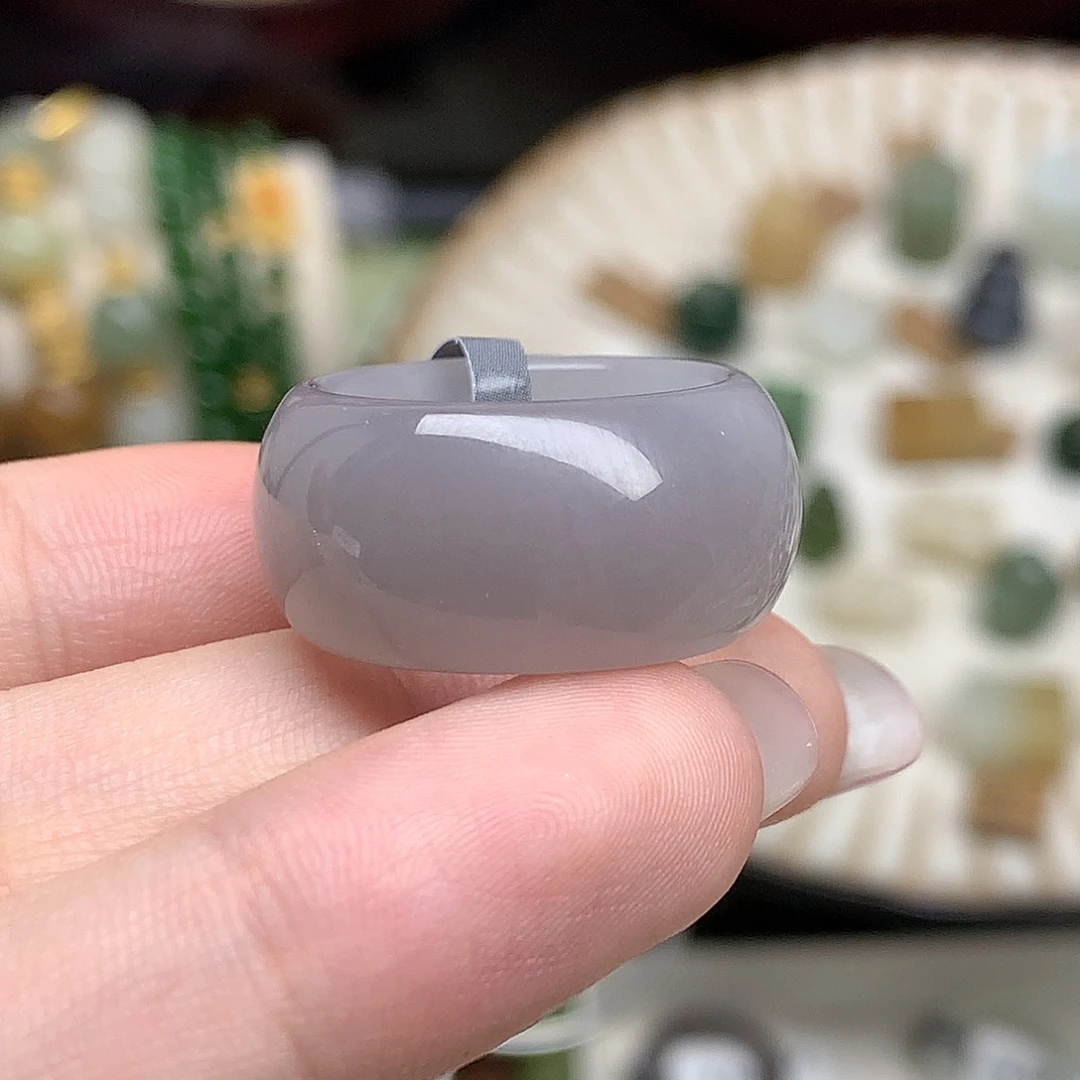 和田玉戒指未镶嵌