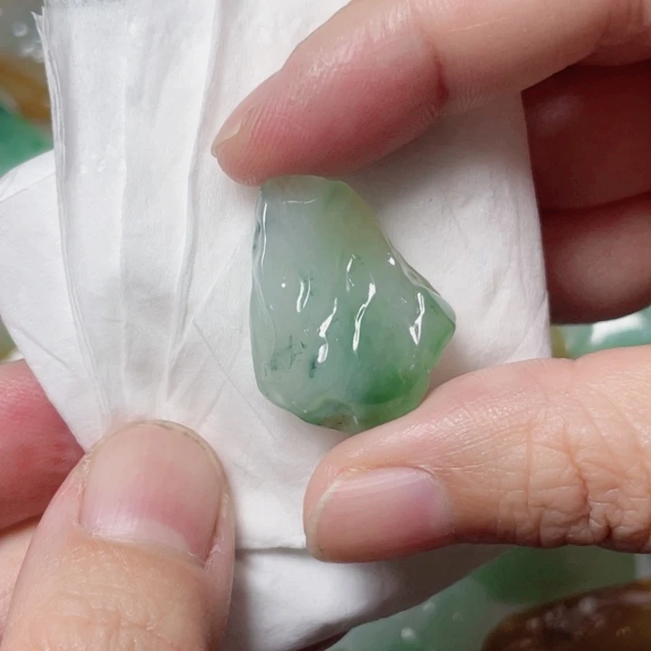 定制翡翠未镶嵌包工