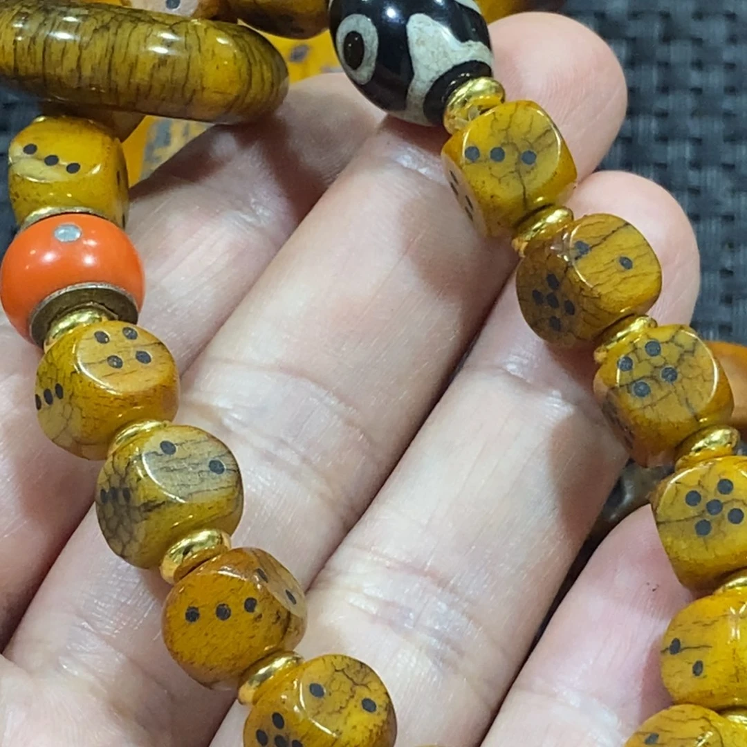 滴血莲花菩提吊坠