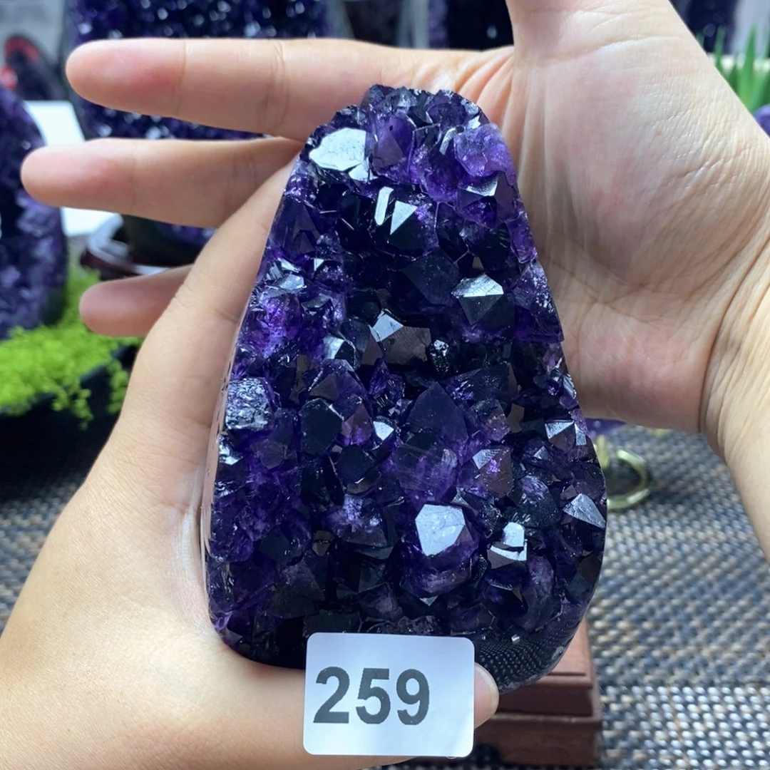 未镶嵌大型摆件（非配饰）水晶