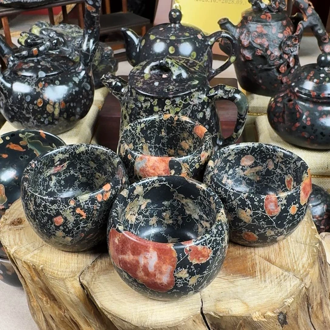 梅花玉精品茶周边