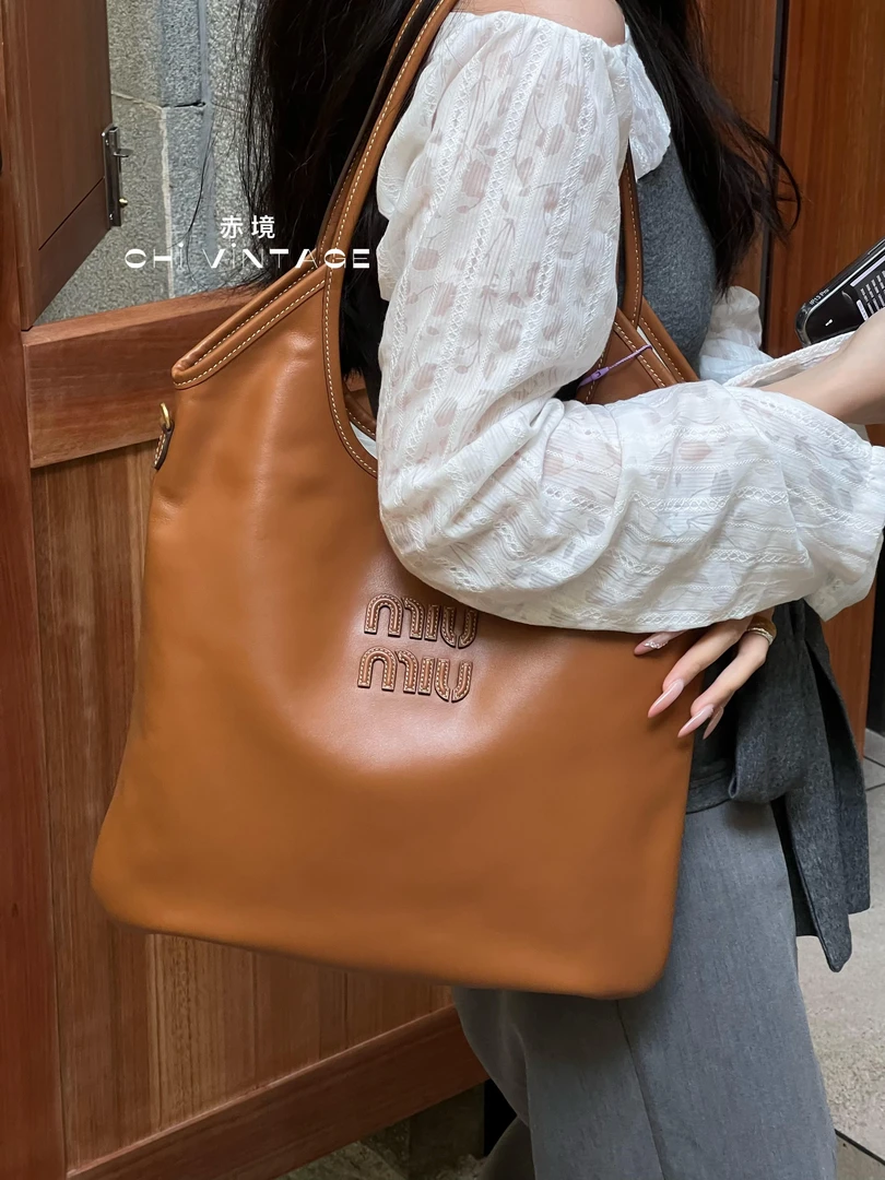 95新 MIU MIU/缪缪 2118 焦糖色ivy托特包中号