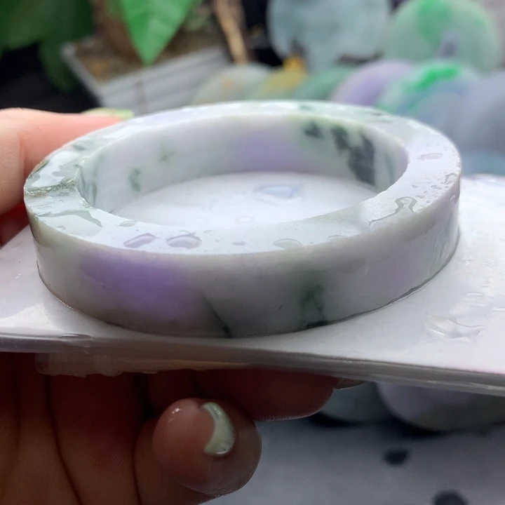 未镶嵌手镯定制翡翠