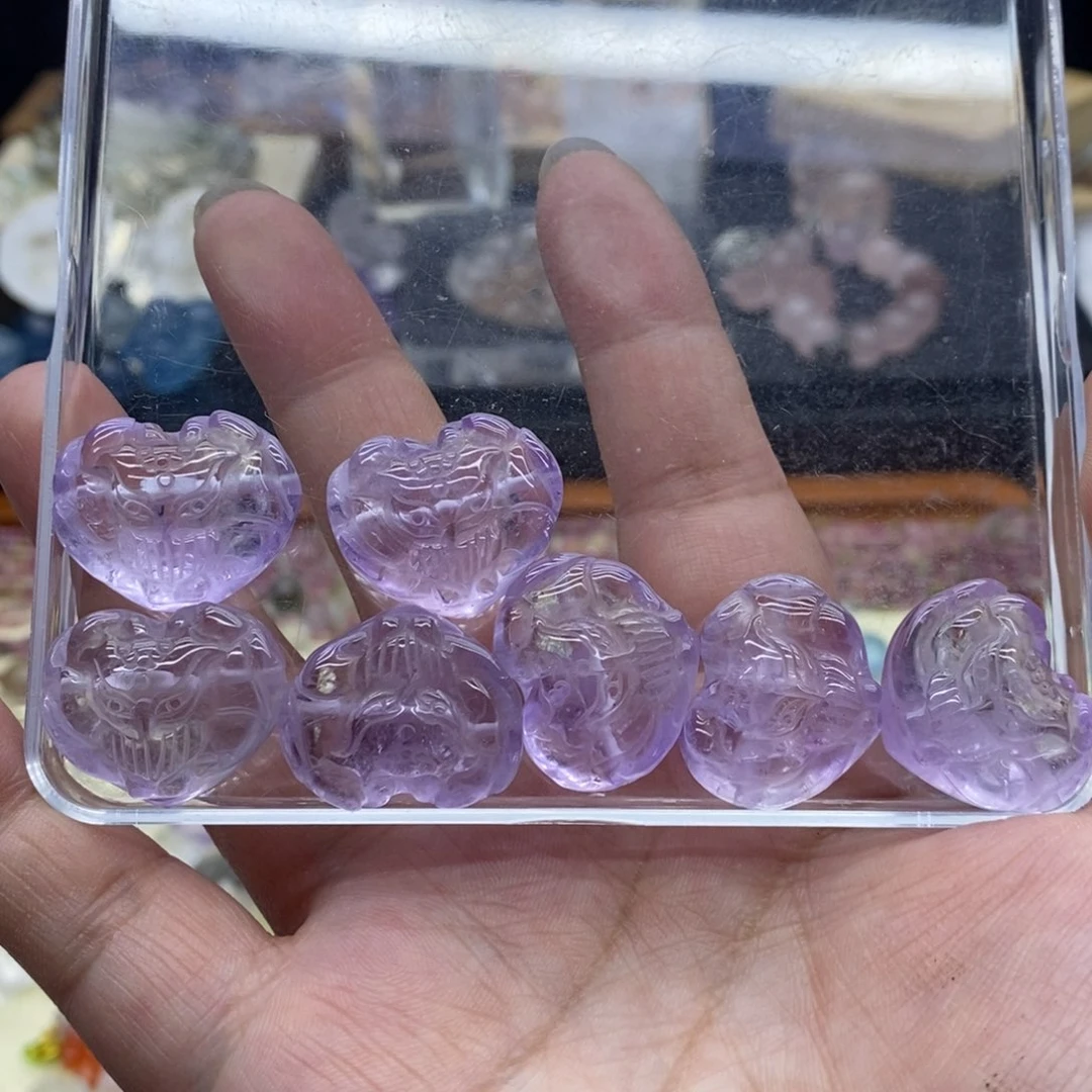 紫水晶爱心九尾狐未镶嵌水晶