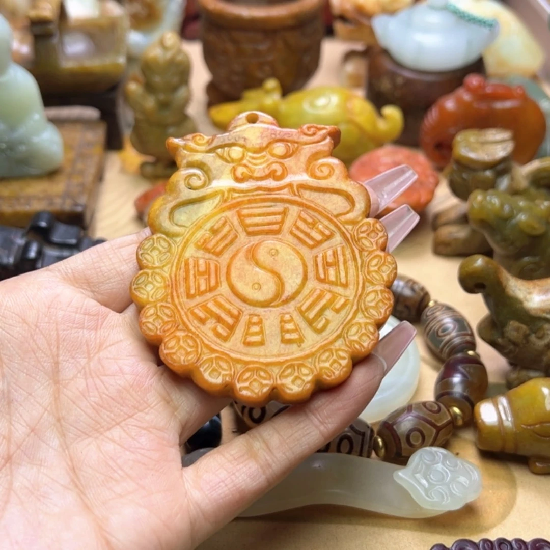 【闪购商品】蛇纹石玉颈饰未镶嵌