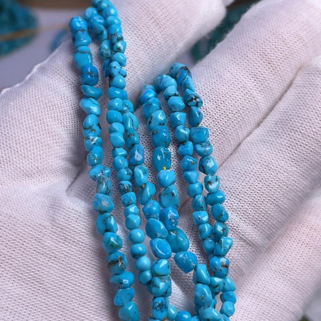 绿松石未镶嵌珠宝奇石7.8克