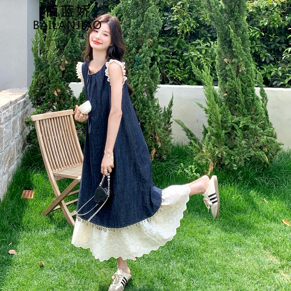 蓝色牛仔连衣裙女2025夏季新款韩系复古慵懒风蕾丝花边拼接背心裙