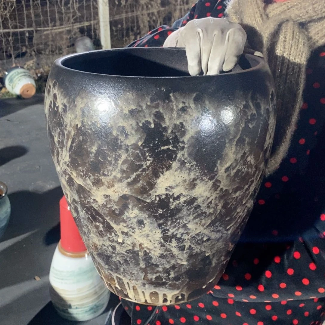 红陶口25高31～～～