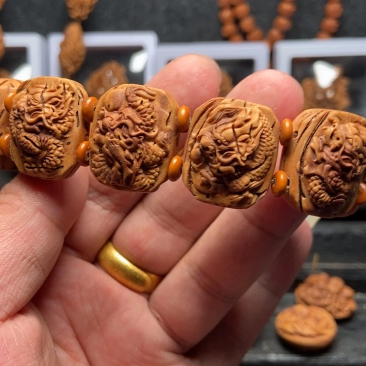 桃核福利九龙手牌