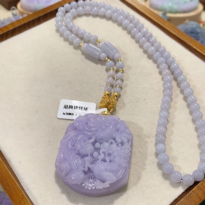 翡翠未镶嵌颈饰翡翠吊坠