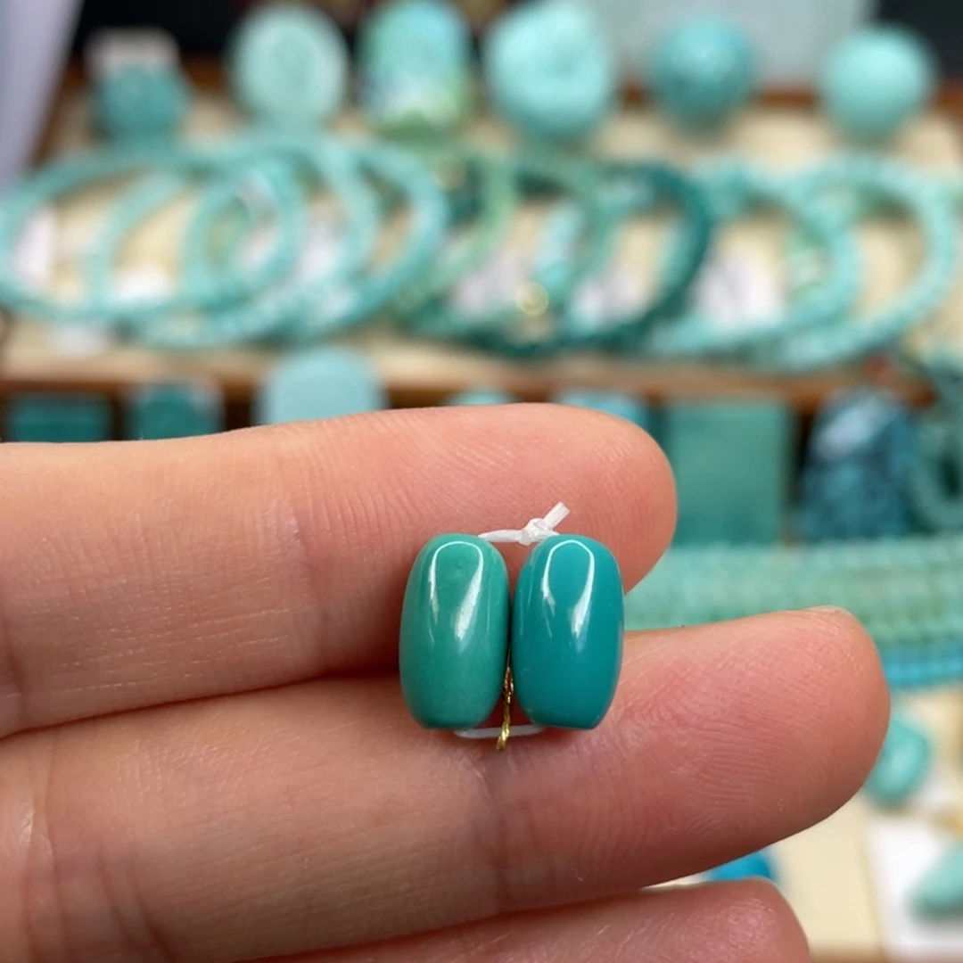 绿松石未镶嵌挂件