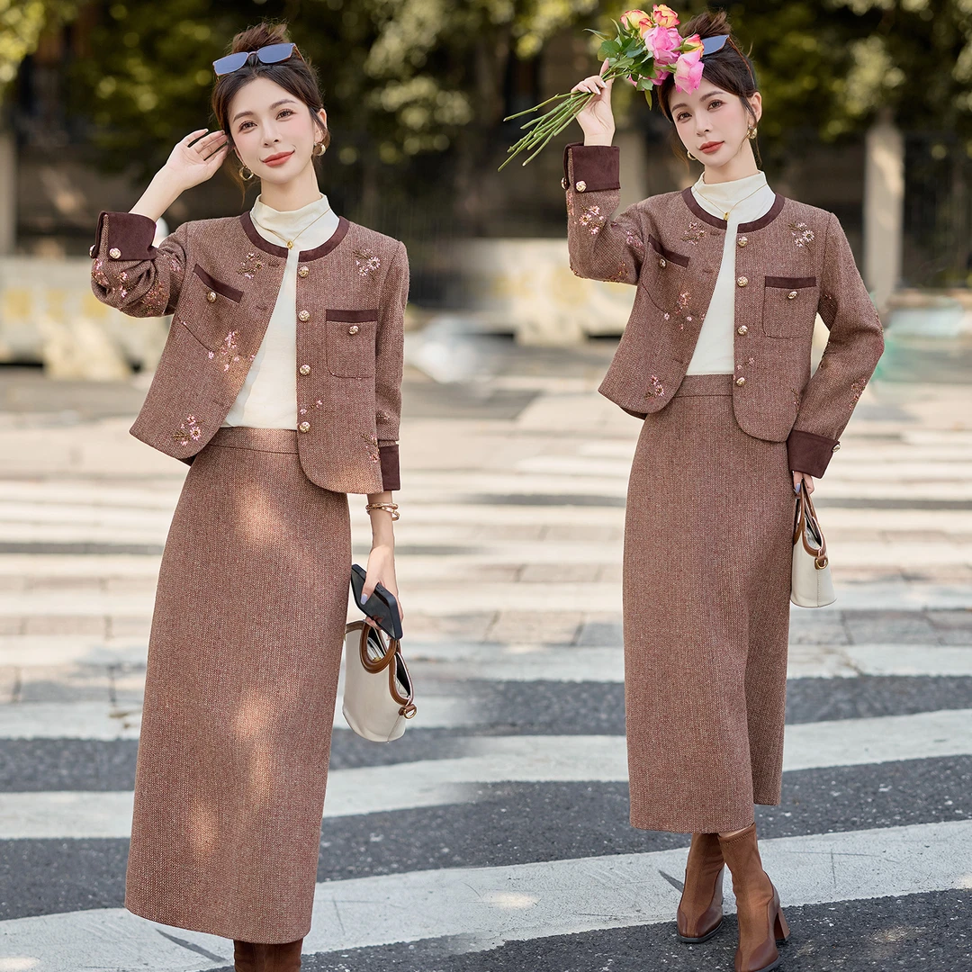 法式小香风刺绣套装裙女2025秋冬新款高级感洋气时髦半身裙两件套