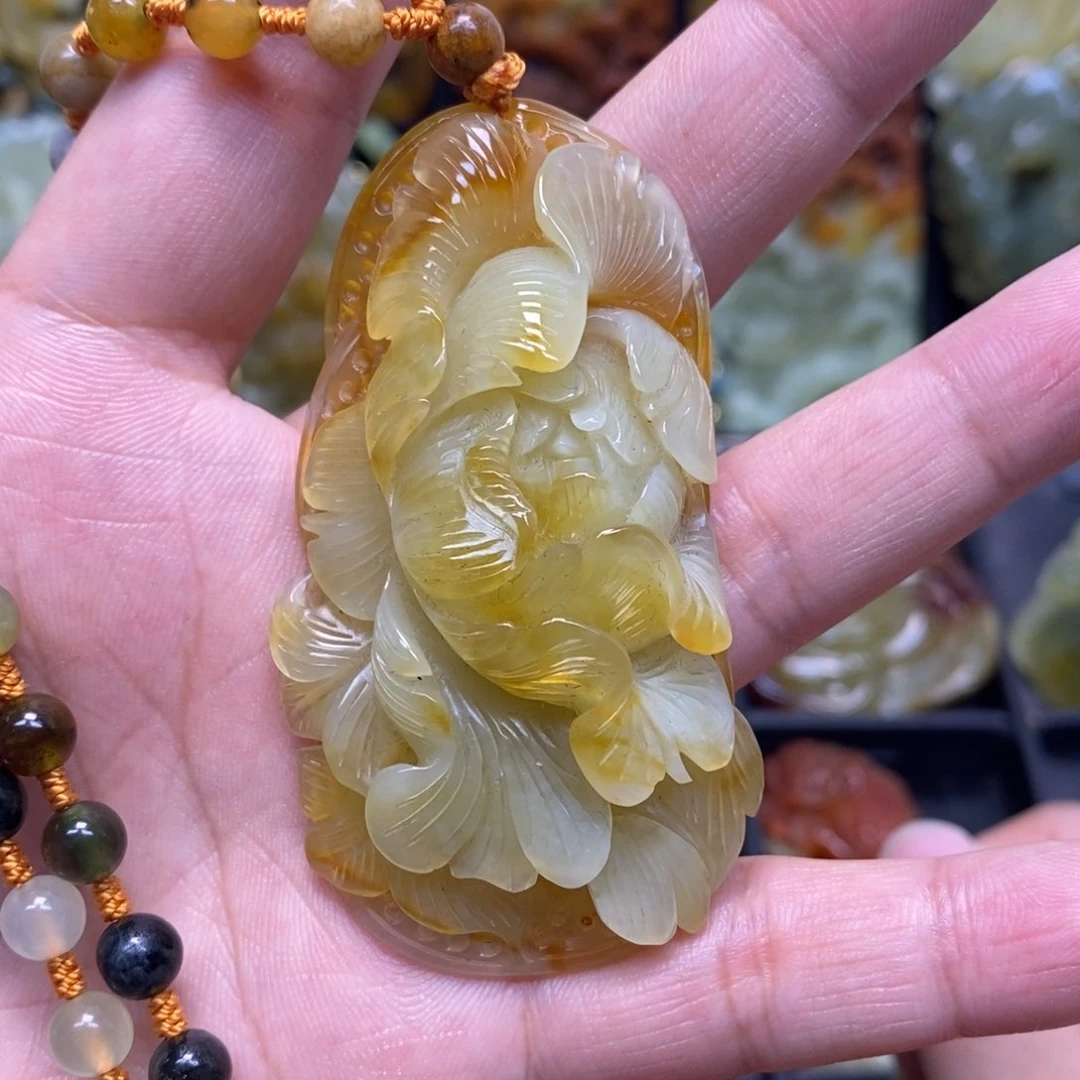 蛇纹石玉未镶嵌吊坠(赠链)