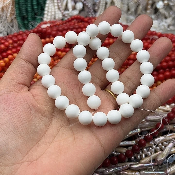 玛瑙/玉髓未镶嵌珠宝半成品一条10mm白贝壳