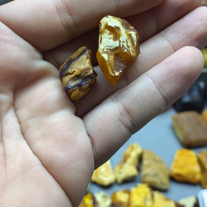 定制琥珀未镶嵌岚*蜜蜡原石定制