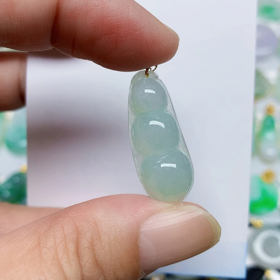 翡翠18K金镶嵌颈饰3557788