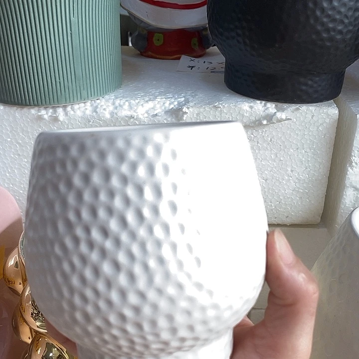 摆件陶盆有孔 瑕疵介意勿拍