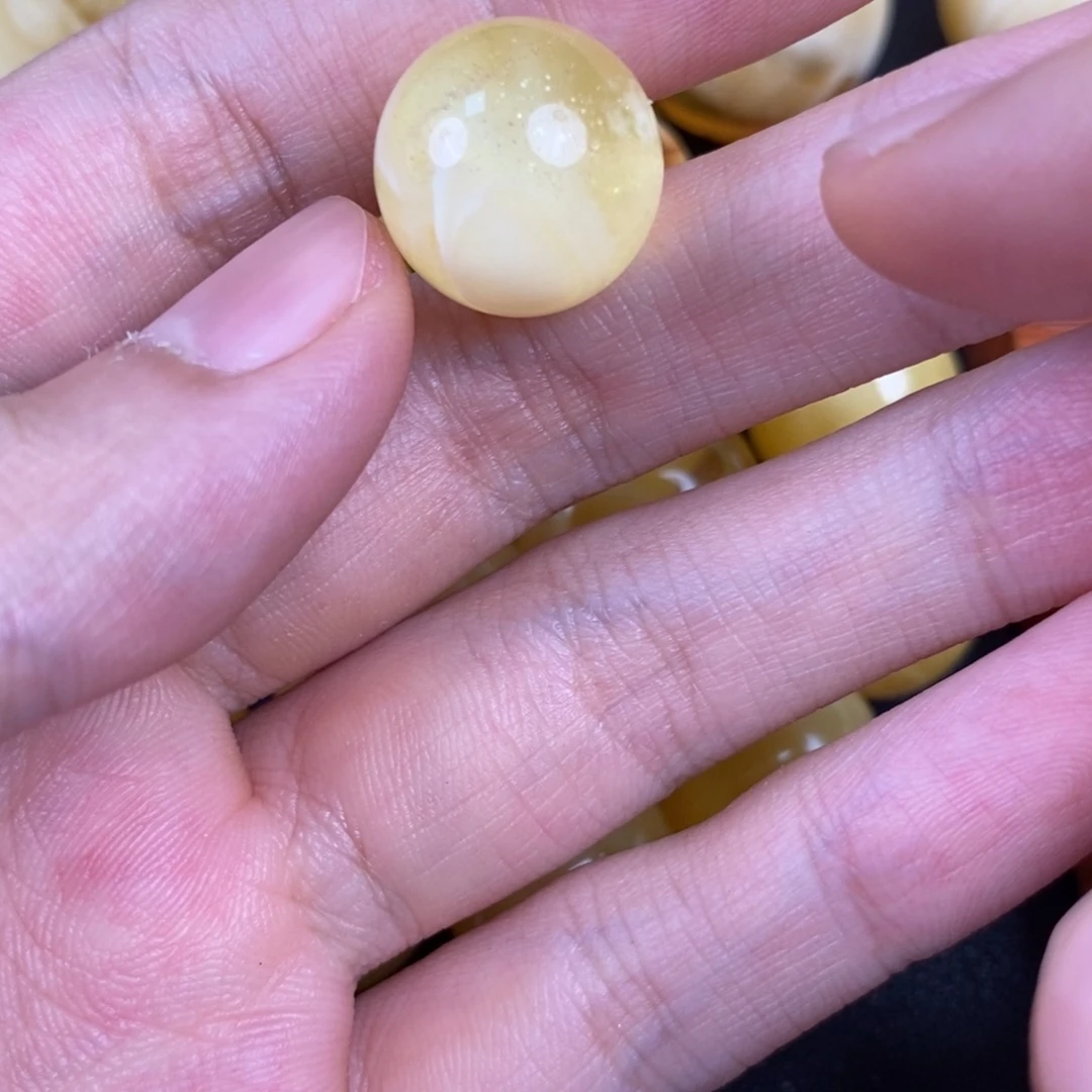 裸石琥珀未镶嵌拉丝荧光金沙30