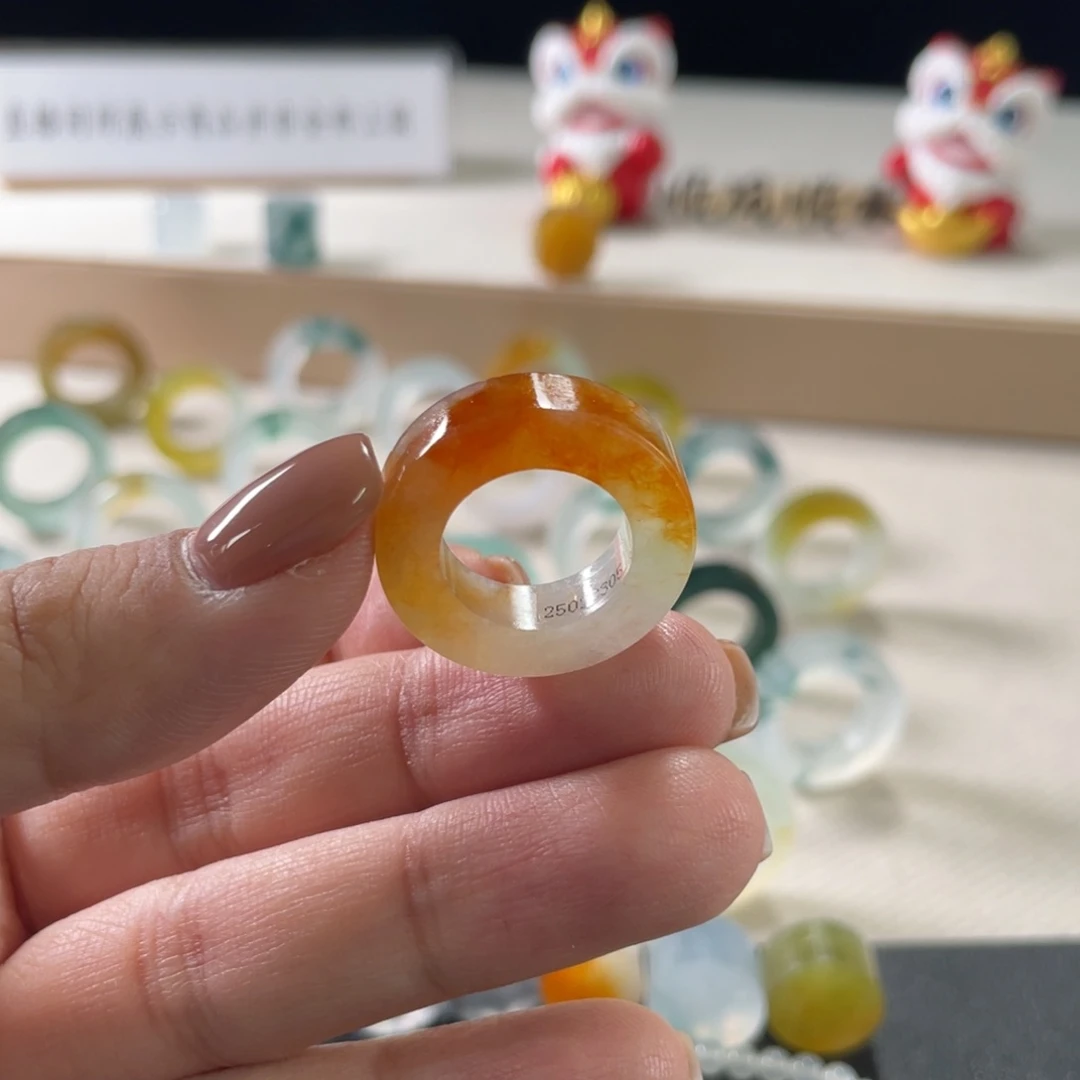 定制翡翠未镶嵌Z*e定制