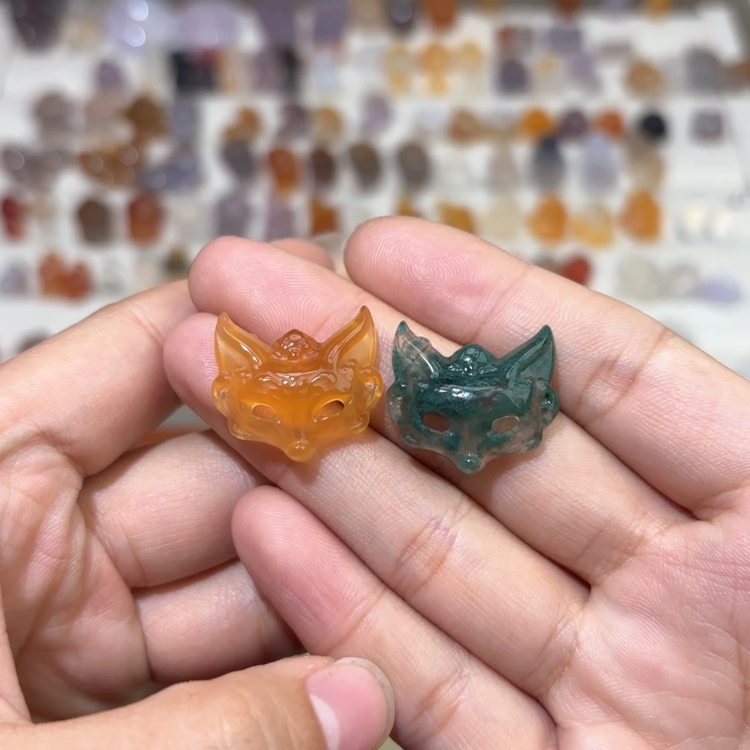 玛瑙/玉髓颈饰未镶嵌猫*头