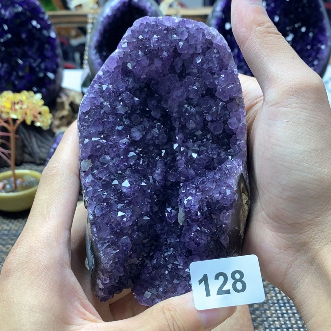 未镶嵌大型摆件（非配饰）水晶
