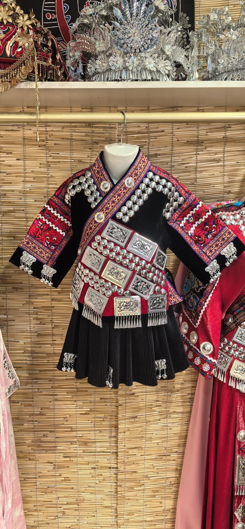 精品苗族六一儿童演出服三月三小仙女少数民族儿童演出服写真套装