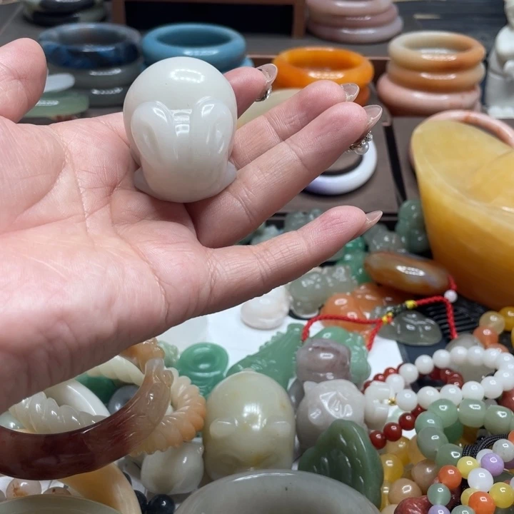 石英质玉手镯合金?**?